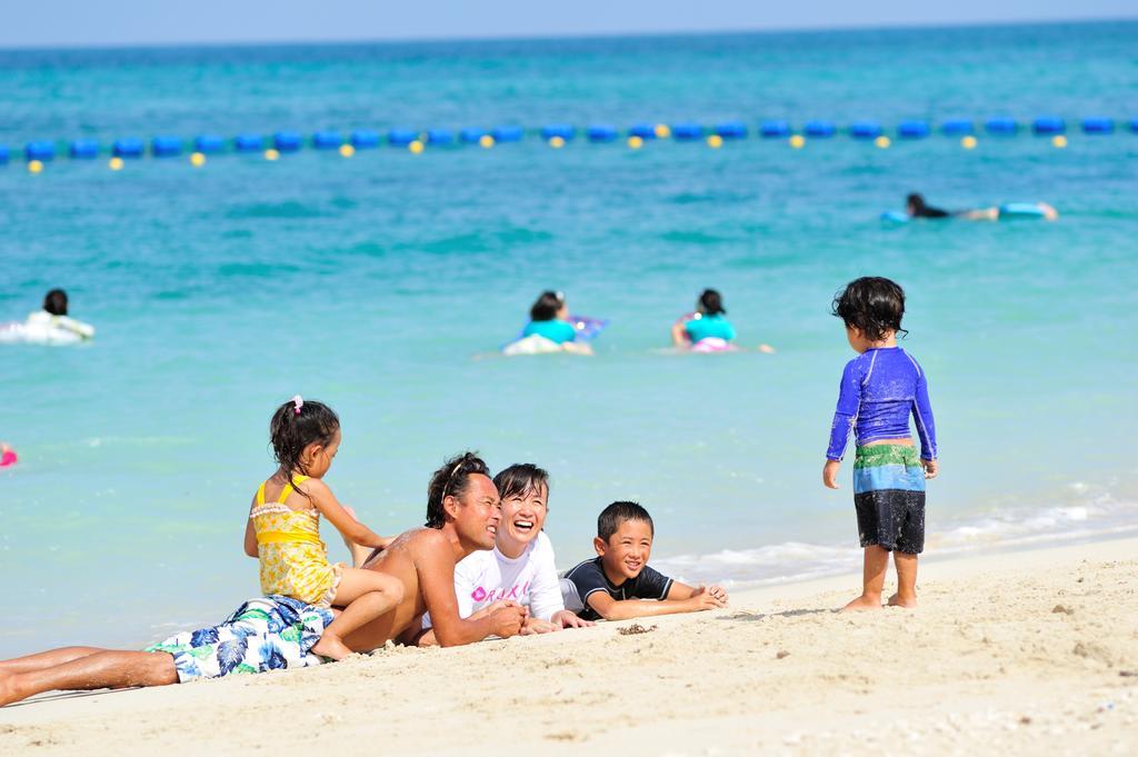 Okuma Private Beach & Resort Kunigami Esterno foto